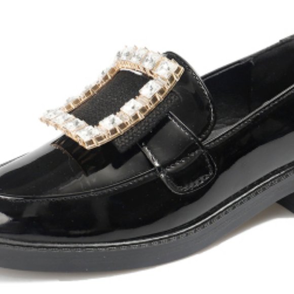 Flat shoes and leather shoes - Picture 2 of 3